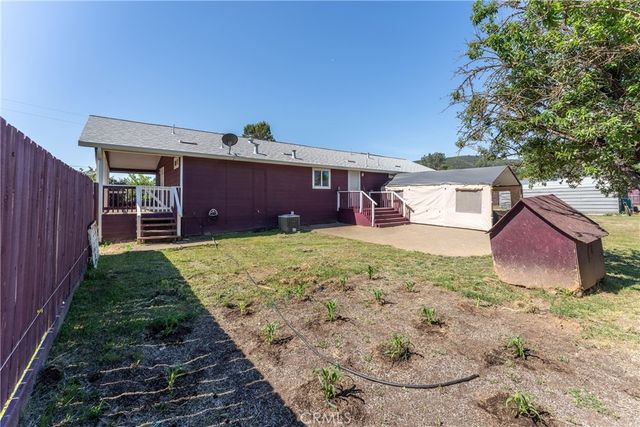 17706 Holly Way, Clearlake Oaks, CA 95423