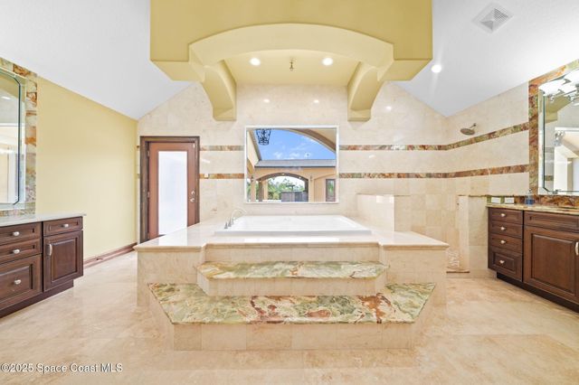 1855 Plantation Circle SE, Palm Bay, FL 32909