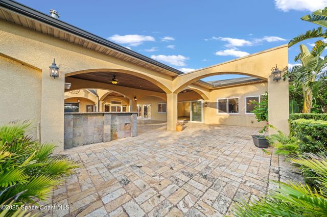 1855 Plantation Circle SE, Palm Bay, FL 32909