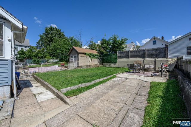 25 Comfort Place, Clifton, NJ 07011