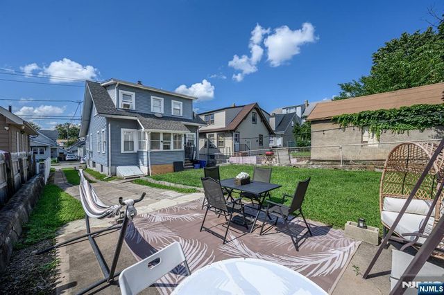 25 Comfort Place, Clifton, NJ 07011