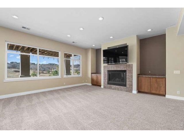 6329 Diamond Ridge Pkwy, Castle Rock, CO 80108