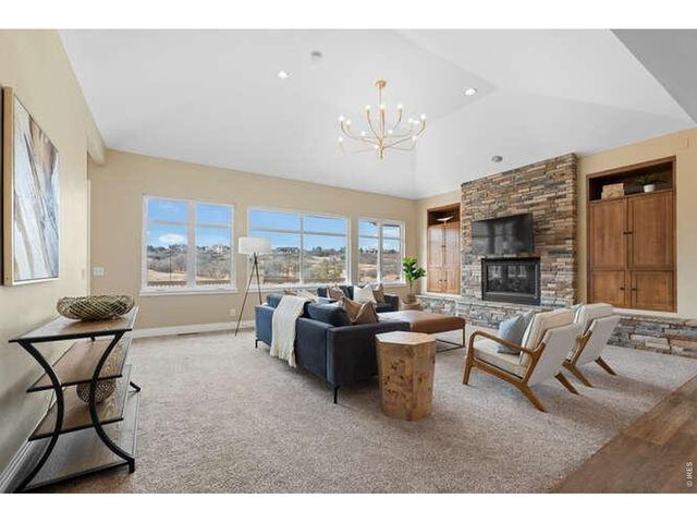 6329 Diamond Ridge Pkwy, Castle Rock, CO 80108