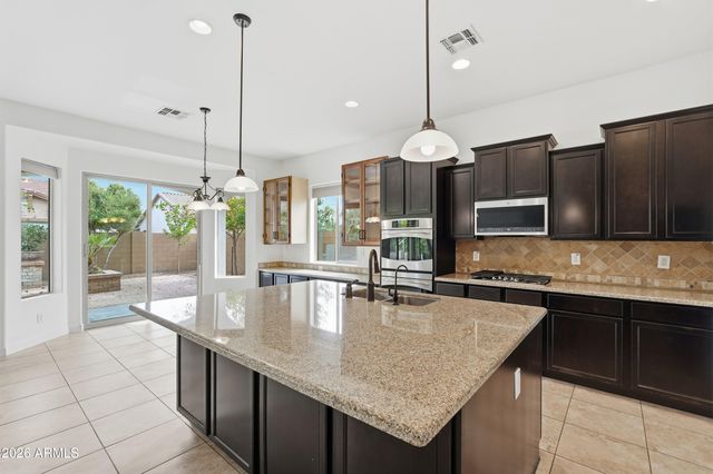 1907 E AZALEA Court, Gilbert, AZ 85298