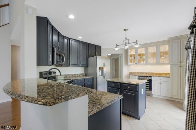 26 Heatherwood Lane, Bedminster Twp., NJ 07921