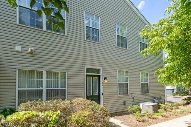 26 Heatherwood Lane, Bedminster Twp., NJ 07921