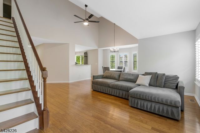26 Heatherwood Lane, Bedminster Twp., NJ 07921
