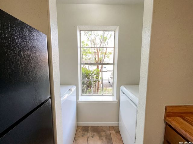 7880 Micron, San Antonio, TX 78251