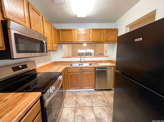 7880 Micron, San Antonio, TX 78251