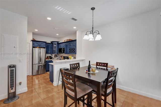 1315 N Santa Catalina Circle 1315, North Lauderdale, FL 33068