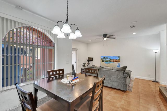 1315 N Santa Catalina Circle 1315, North Lauderdale, FL 33068