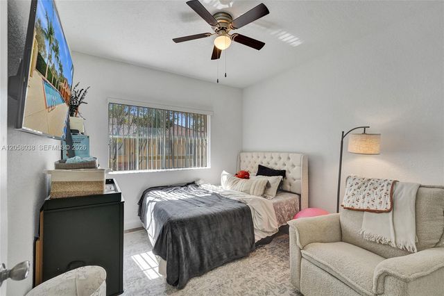 1315 N Santa Catalina Circle 1315, North Lauderdale, FL 33068