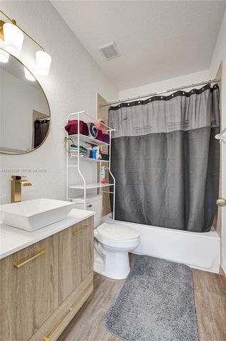 1315 N Santa Catalina Circle 1315, North Lauderdale, FL 33068