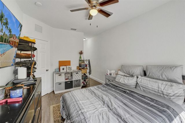 1315 N Santa Catalina Circle 1315, North Lauderdale, FL 33068