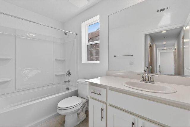 9763 Jeff Handy Dr, Sacramento, CA 95829