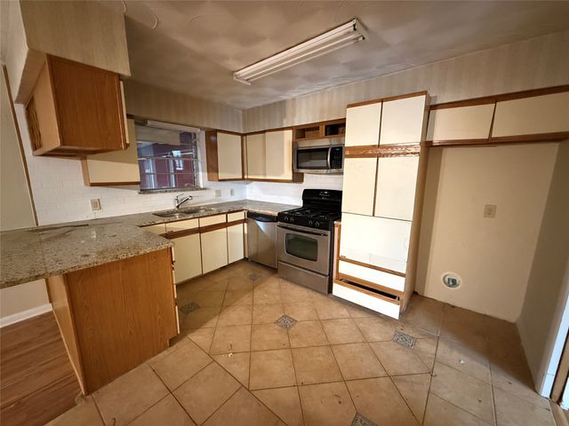 1237 Wagon Wheels Trail, Dallas, TX 75241