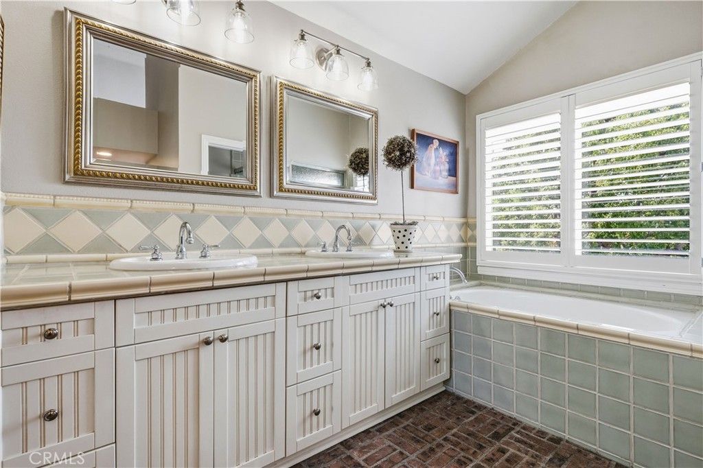 Image 16 of property listing at 22 Serenity, Laguna Niguel, CA 92677