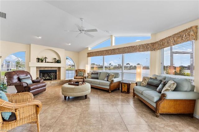 3511 SW 5th PL, Cape Coral, FL 33914