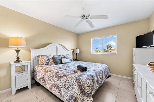 3511 SW 5th PL, Cape Coral, FL 33914