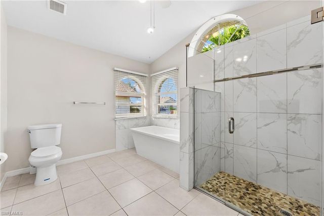 3511 SW 5th PL, Cape Coral, FL 33914