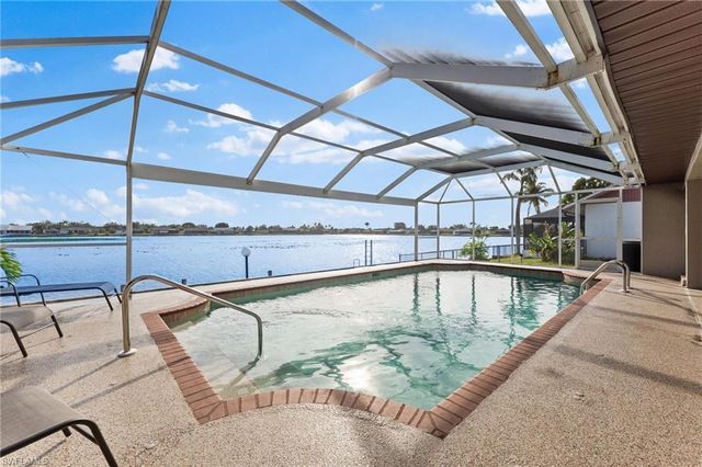 3511 SW 5th PL, Cape Coral, FL 33914