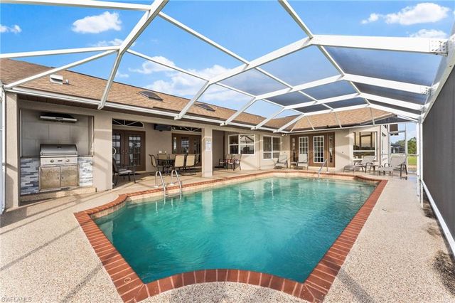 3511 SW 5th PL, Cape Coral, FL 33914