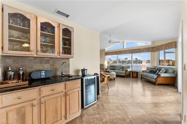 3511 SW 5th PL, Cape Coral, FL 33914