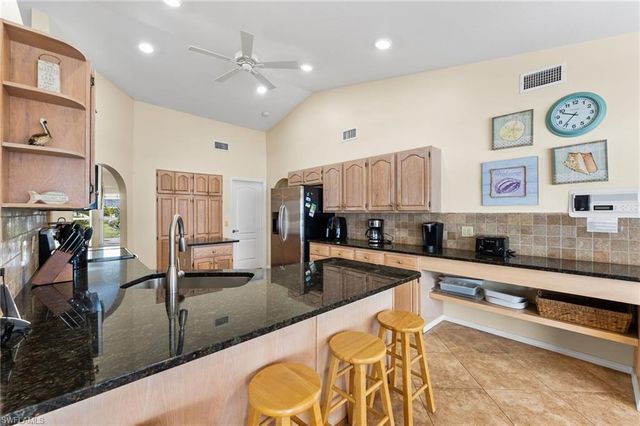 3511 SW 5th PL, Cape Coral, FL 33914