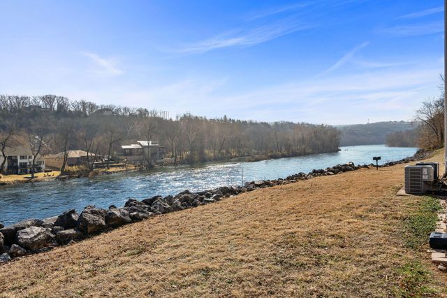 710 Fall Creek Drive 2, Branson, MO 65616
