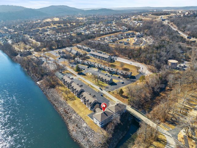 710 Fall Creek Drive 2, Branson, MO 65616