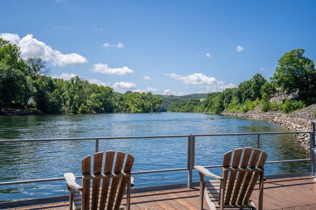 710 Fall Creek Drive 2, Branson, MO 65616