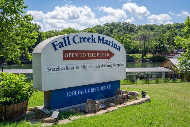 710 Fall Creek Drive 2, Branson, MO 65616