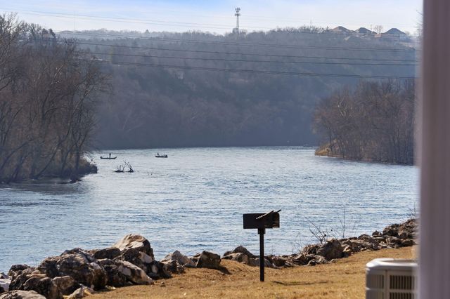 710 Fall Creek Drive 2, Branson, MO 65616