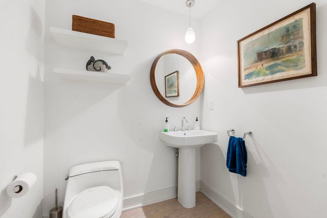 500 Atlantic Avenue 16L, Boston, MA 02210