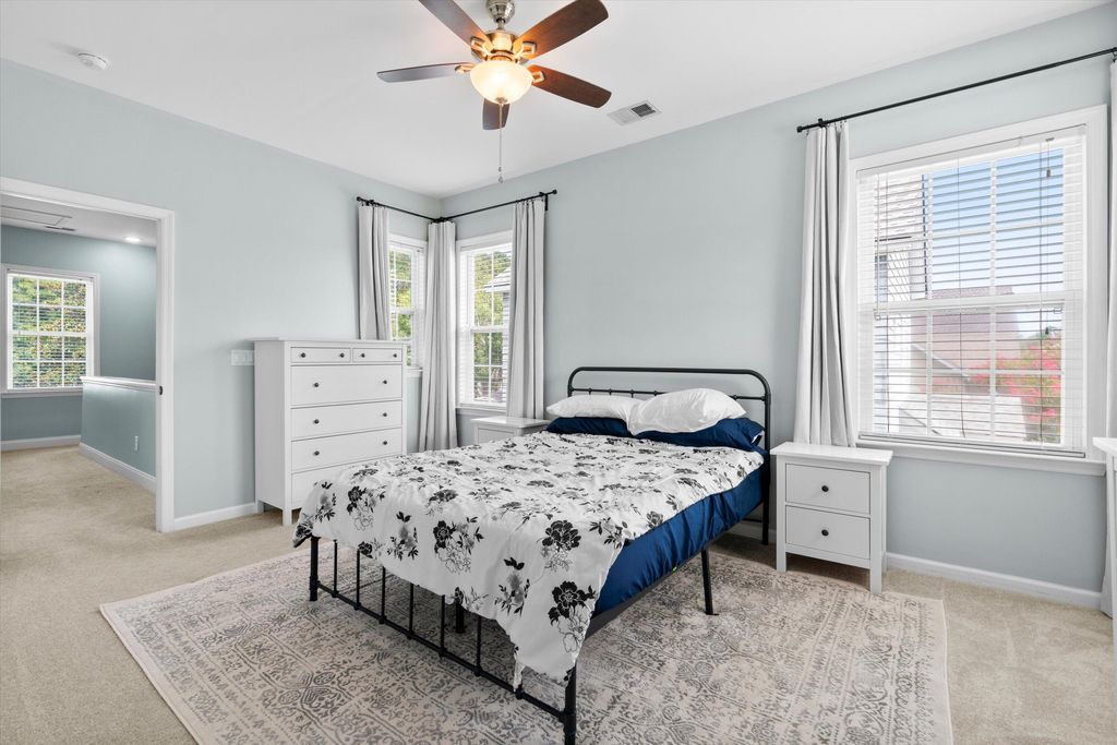 Image 17 of property listing at 319 Pimpernel Street, Summerville, SC 29483