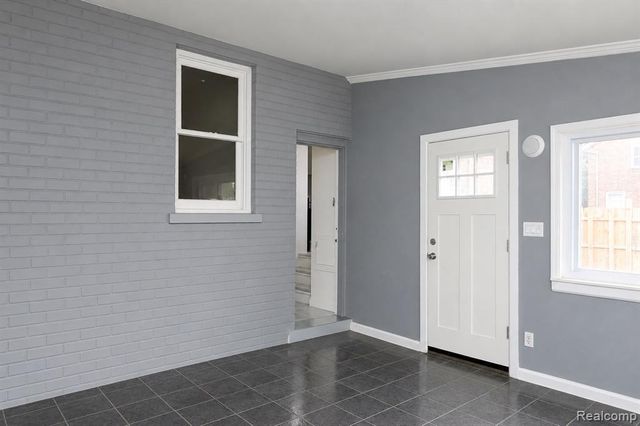 15405 Winthrop Street, Detroit, MI 48227