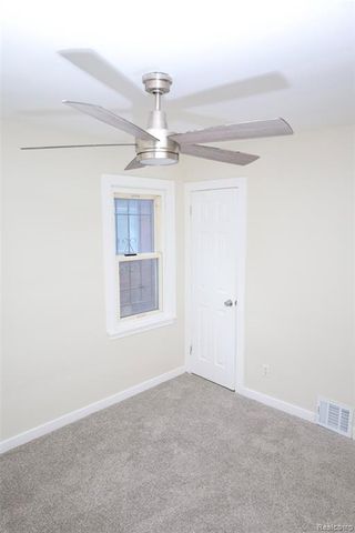 15405 Winthrop Street, Detroit, MI 48227