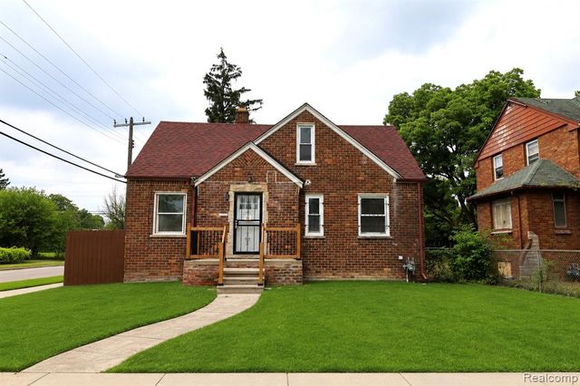 15405 Winthrop Street, Detroit, MI 48227