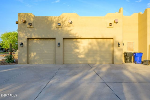 2423 E Arrowhead Trail, Gilbert, AZ 85297