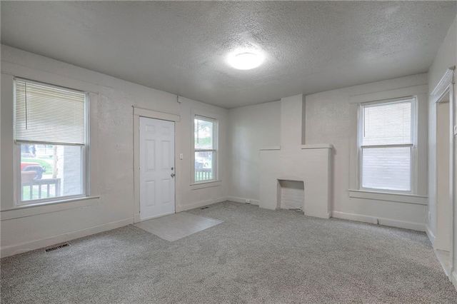 336 N 16th Street, Kansas City, KS 66102