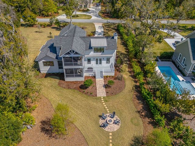 341 Lake Stillwater Drive, St Simons Island, GA 31522