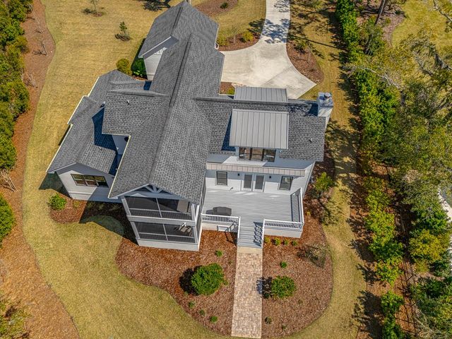 341 Lake Stillwater Drive, St Simons Island, GA 31522