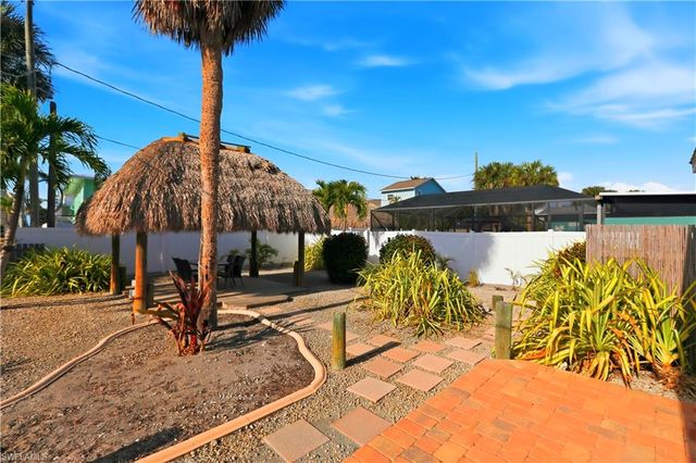 4870 Coquina RD SW, Fort Myers Beach, FL 33931