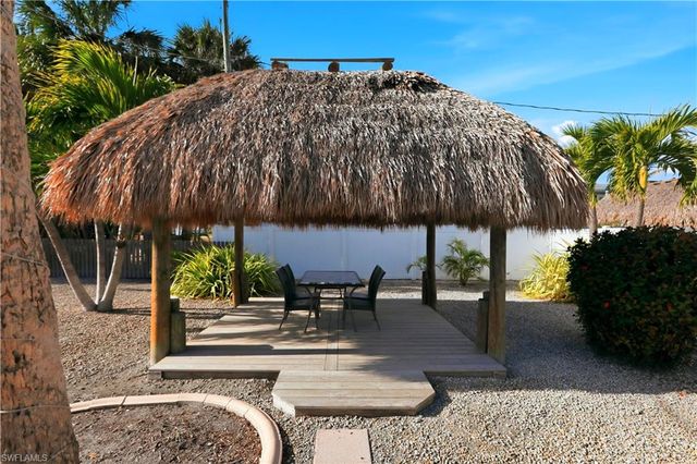 4870 Coquina RD SW, Fort Myers Beach, FL 33931