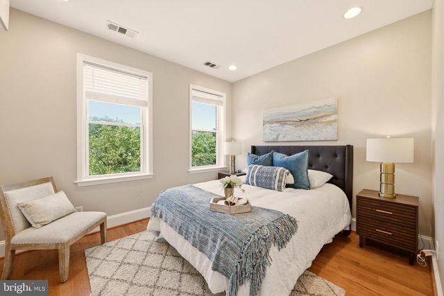 1425 C ST NE, Washington, DC 20002