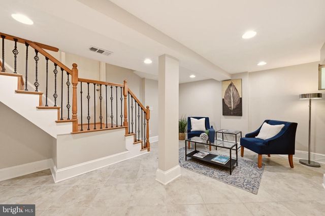 1425 C ST NE, Washington, DC 20002