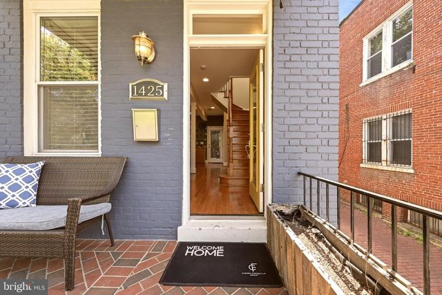 1425 C ST NE, Washington, DC 20002