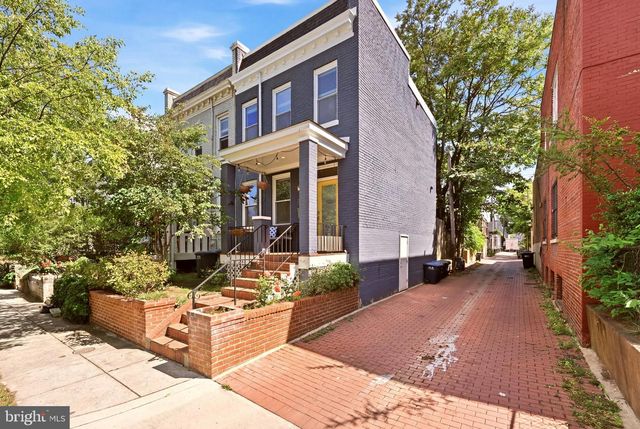 1425 C ST NE, Washington, DC 20002