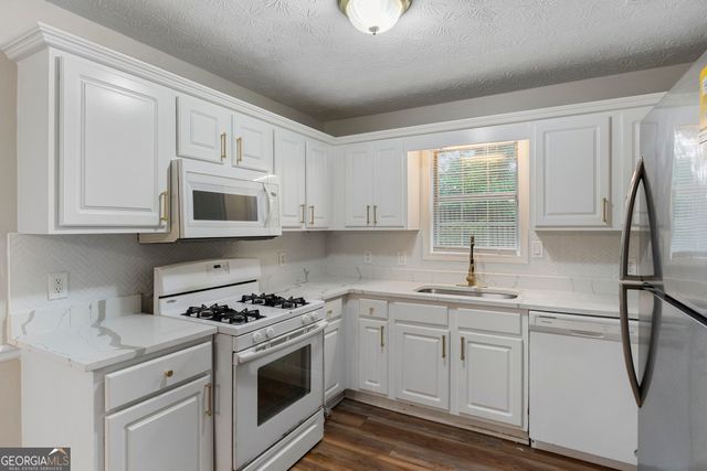 55 The Falls Boulevard, Covington, GA 30016