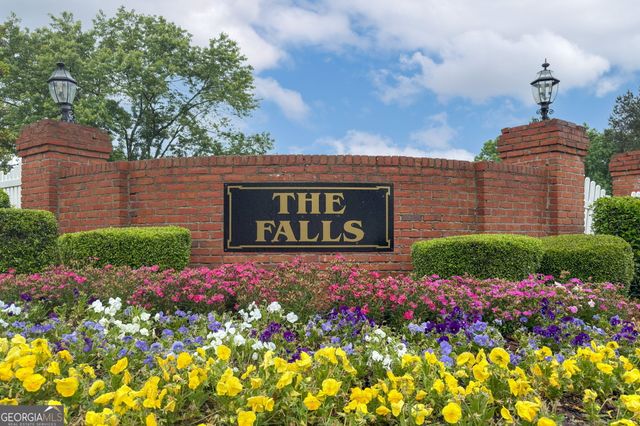 55 The Falls Boulevard, Covington, GA 30016